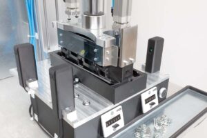 RPT Klammerstation 011